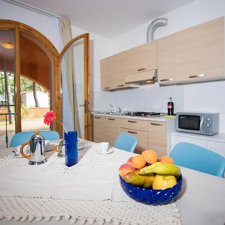 The Charming Marina Village Tipo 3-3 Bedroom 6 Persons * Lido di Spina